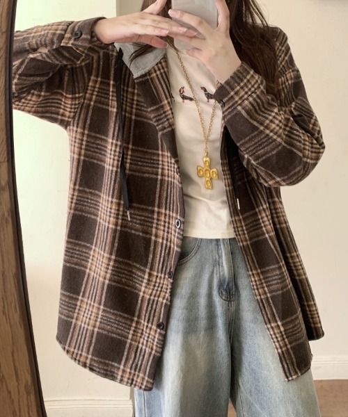 ONEP STAR(ワンピスター)の「フード付きチェック柄シャツ(シャツ/ブラウス・レディース・A/H/J/C/D/E/F/B/G/I・FREE)」の3枚目の写真
