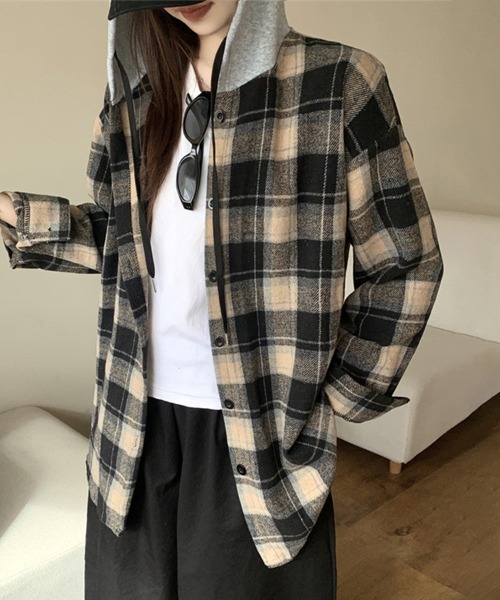 ONEP STAR(ワンピスター)の「フード付きチェック柄シャツ(シャツ/ブラウス・レディース・A/H/J/C/D/E/F/B/G/I・FREE)」の1枚目の写真