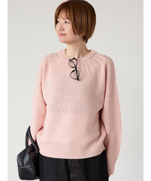 Lugnoncure（ルノンキュール）の「求心柄編みクルーネックニット（ニット/セーター・レディース・ピンク/グリーン/ブラック/オフホワイト/チャコールグレー・F）」の5枚目の写真