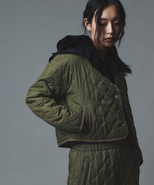 W:Huku（フーク）の「オニオン キルト コンパクト カーディガン ジャケット / Onion Quilt Compact Cardigan（ブルゾン・レディース・ブラック/ライトベージュ/カーキ・M/L）」の12枚目の写真