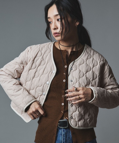 W:Huku（フーク）の「オニオン キルト コンパクト カーディガン ジャケット / Onion Quilt Compact Cardigan（ブルゾン・レディース・ブラック/ライトベージュ/カーキ・M/L）」の16枚目の写真