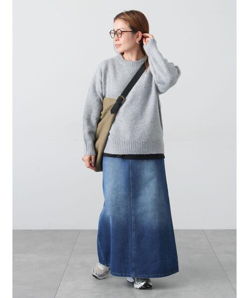 Lugnoncure（ルノンキュール）の「ウール混ふわふわクルーネックニット（ニット/セーター・レディース・オレンジ/ネイビー/ベージュ/ブルー/グレー・F）」の9枚目の写真