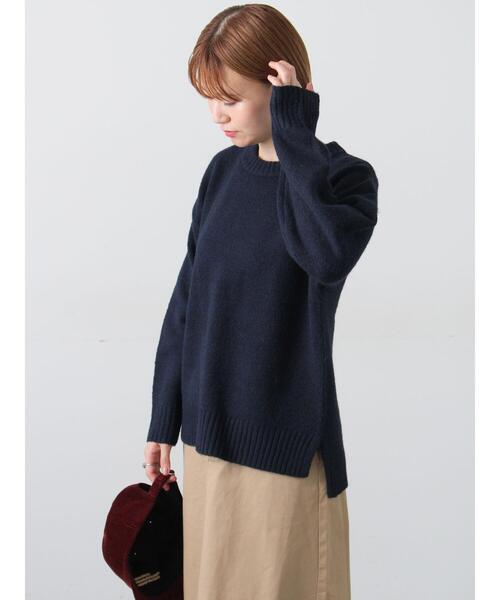 Lugnoncure（ルノンキュール）の「ウール混ふわふわクルーネックニット（ニット/セーター・レディース・オレンジ/ネイビー/ベージュ/ブルー/グレー・F）」の19枚目の写真