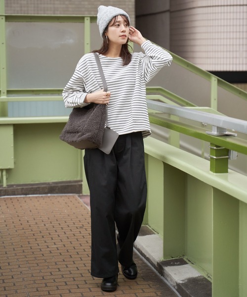 ikka（イッカ）の「リップル裾タック長袖プルオーバー（Tシャツ/カットソー・レディース・ミント/ブラック/オフホワイト/グレー・M/L/S）」の6枚目の写真