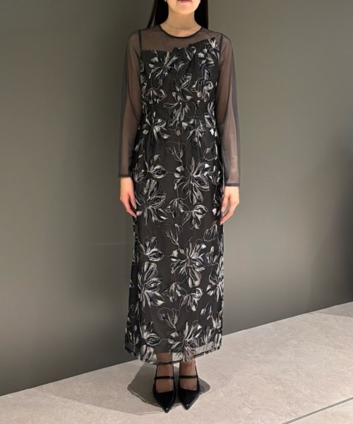 ANDRESD(アンドレスド)の「プリーツフロントフラワードレス/ pleated front flower dress(ドレス・レディース・ブルーグレー/ブラウン/チャコール/ベージュ/グリーン・L/M/S)」の15枚目の写真