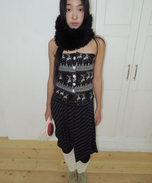FUN FROM FUN（ファンフロムファン）の「Nordic Buttons Bustier, Black（その他トップス・レディース・その他・OS）」の5枚目の写真
