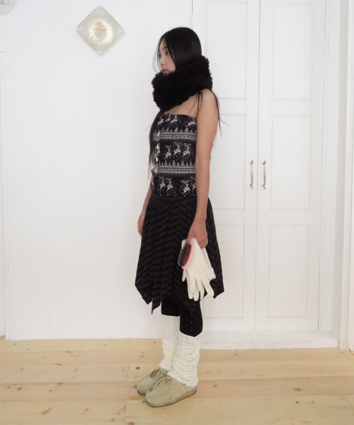 FUN FROM FUN（ファンフロムファン）の「Nordic Buttons Bustier, Black（その他トップス・レディース・その他・OS）」の7枚目の写真