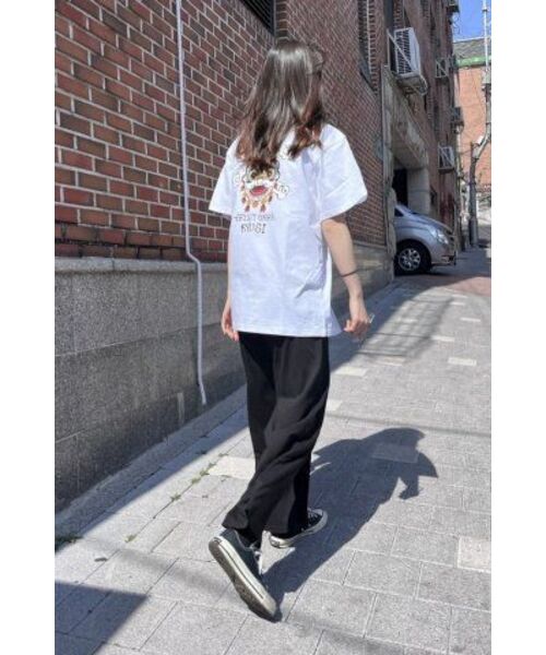 ARTISTWEAR（アーティストウェア）の「[ATW x RUYSI] ヘテ 半袖Tシャツ_WH（Tシャツ/カットソー・レディース・ホワイト・XX-LARGE/LARGE/MEDIUM/SMALL/X-LARGE/XXXX-LARGE）」の16枚目の写真