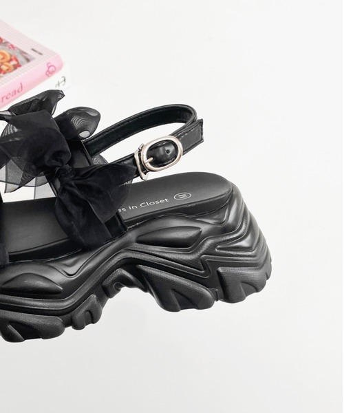 Shoes in Closet(シューズインクローゼット)の「超軽量 厚底 ボリュームソール シアー リボン サンダル 5483(サンダル・レディース・アイボリー/ブラック×ブラック/ホワイト系3/ブラック系3・L/M/S/LL)」の15枚目の写真