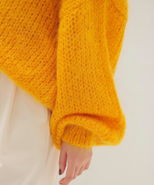 DRESSLAVE(ドレスレイブ)の「chunky mohair Vneck pullover(チャンキーモヘアVネックプルオーバー)(ニット/セーター・レディース・ブルー/レッド/オレンジ・38)」の8枚目の写真