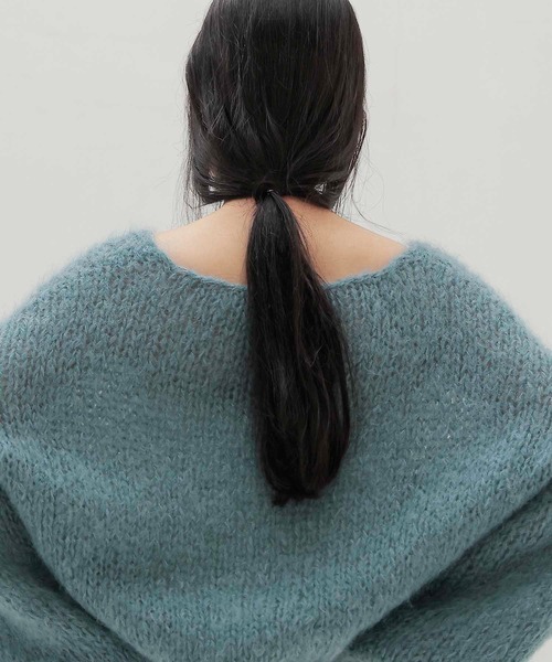 DRESSLAVE(ドレスレイブ)の「chunky mohair Vneck pullover(チャンキーモヘアVネックプルオーバー)(ニット/セーター・レディース・ブルー/レッド/オレンジ・38)」の19枚目の写真