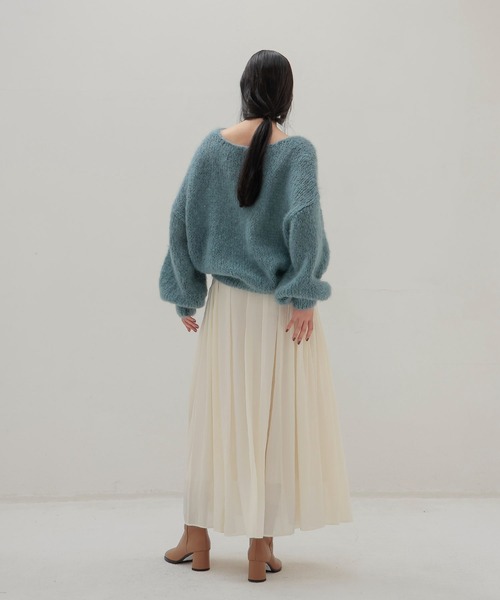 DRESSLAVE(ドレスレイブ)の「chunky mohair Vneck pullover(チャンキーモヘアVネックプルオーバー)(ニット/セーター・レディース・ブルー/レッド/オレンジ・38)」の22枚目の写真