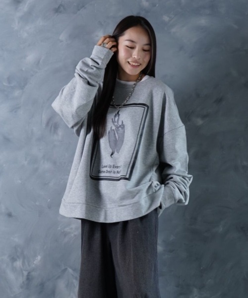 NOIZY（ノイジー）の「No Game Over Sweat/Threads NOIZY Logo Sweat / 裏毛 ワンポイント 刺繍 クルーネック プリント スウェット 長袖（スウェット・メンズ・Black/ブラック系その他/グレー系その他/グレー・LARGE/MEDIUM）」の5枚目の写真
