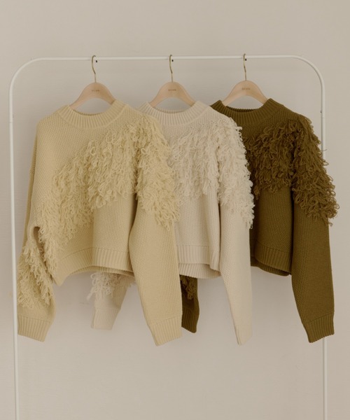 OLUN(オルン)の「fringe knit/フリンジニット(ニット/セーター・レディース・カーキ/アイボリー/クリーム・FREE)」の4枚目の写真