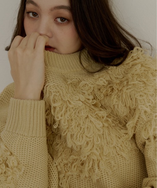 OLUN(オルン)の「fringe knit/フリンジニット(ニット/セーター・レディース・カーキ/アイボリー/クリーム・FREE)」の6枚目の写真