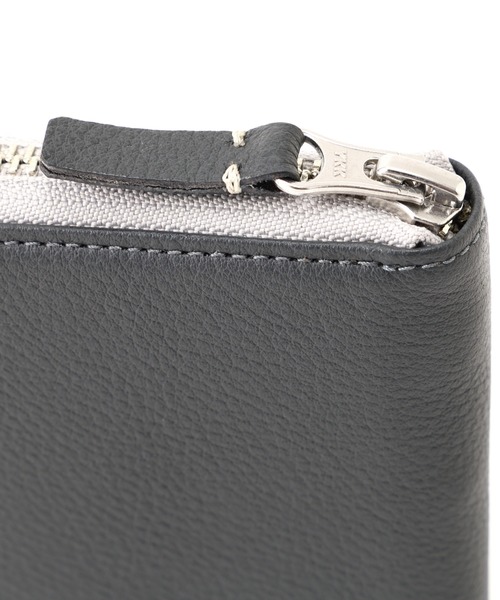 MARGARET HOWELL（マーガレットハウエル）の「SHRINK LEATHER（財布・レディース・ピンク/グレー系その他7・FREE）」の4枚目の写真