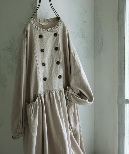 soulberry(ソウルベリー)の「パティシエみたいなワンピース(ワンピース・レディース・グレイッシュベージュ・M/L/LL/3L/4L)」の7枚目の写真