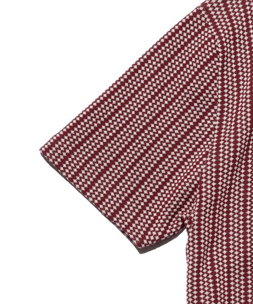 BEAMS PLUS(ビームスプラス)の「Half Zip Knit Polo(ポロシャツ・メンズ・ブラウン/ワイン/ネイビー・X-LARGE/LARGE/MEDIUM/SMALL)」の13枚目の写真
