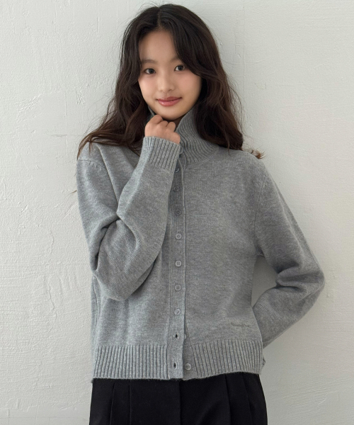 WEDNESDAYOASISFORWOMEN(ウェンズデー オアシス フォー ウーマン)の「ルネ ウールブレンド ニットカーディガン_GRAY(WC25-KN50)(カーディガン/ボレロ・レディース・ライトグレー・OS)」の1枚目の写真