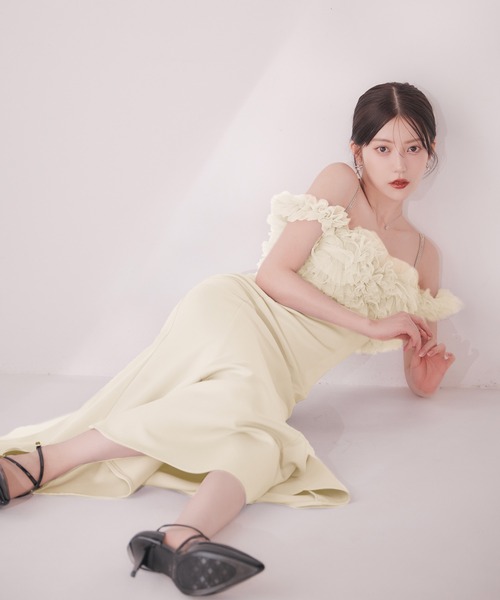 sugar nine(シュガーナイン)の「【ワンピース】ボリュームレースオフショルマーメイドミディアムワンピース(ワンピース・レディース・アイボリー/グレー・LARGE/MEDIUM/SMALL)」の3枚目の写真