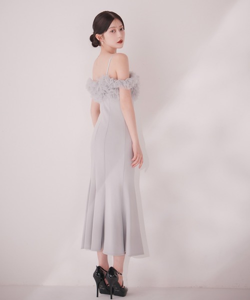 sugar nine(シュガーナイン)の「【ワンピース】ボリュームレースオフショルマーメイドミディアムワンピース(ワンピース・レディース・アイボリー/グレー・LARGE/MEDIUM/SMALL)」の14枚目の写真