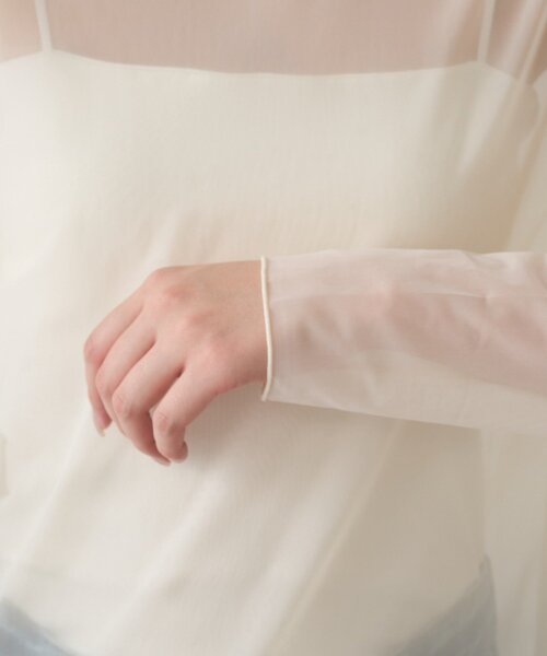 LOUNGEDRESS（ラウンジドレス）の「シアーチュールハイネックプルオーバー（Tシャツ/カットソー・レディース・アイボリー/ブラック/ホワイト系その他/ブラック系その他/グレー・FREE）」の16枚目の写真