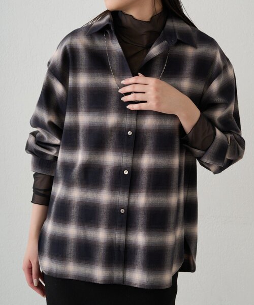 LOUNGEDRESS（ラウンジドレス）の「シアーチュールハイネックプルオーバー（Tシャツ/カットソー・レディース・アイボリー/ブラック/ホワイト系その他/ブラック系その他/グレー・FREE）」の22枚目の写真