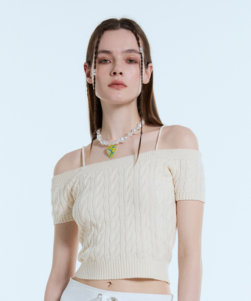 LARTIGENT(ラーティゼン)の「L11 CABLE OFF SHOULDER KNIT(CREAM)(ニット/セーター・レディース・その他・FREE)」の1枚目の写真