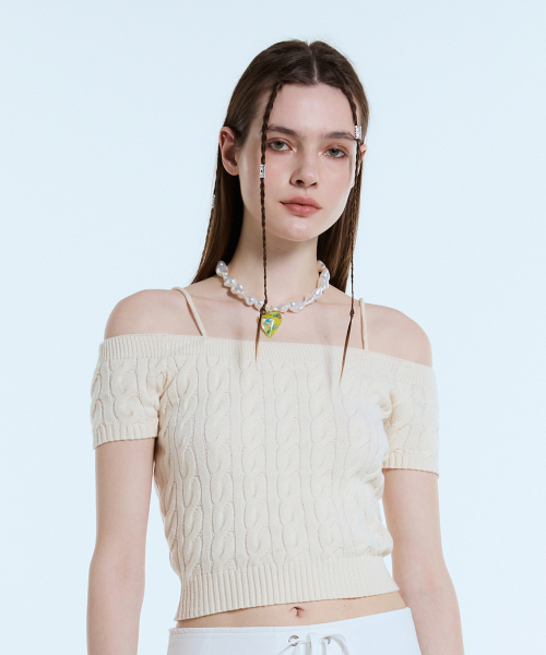 LARTIGENT(ラーティゼン)の「L11 CABLE OFF SHOULDER KNIT(CREAM)(ニット/セーター・レディース・その他・FREE)」の2枚目の写真
