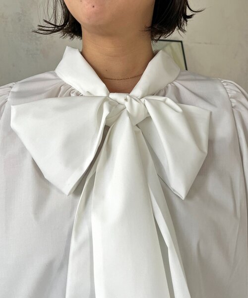 prose verse（プロズヴェール）の「【SAPON】前後2WAYパフスリーブリボンタイブラウス（シャツ/ブラウス・レディース・オフホワイト/ブルー系その他・MEDIUM/LARGE）」の16枚目の写真