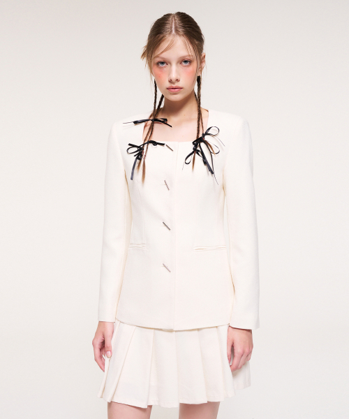 ETMON（エトモン）の「Pleats Chain Tweed Mini Skirt, Cream Ivory（スカート・レディース・その他・M）」の3枚目の写真
