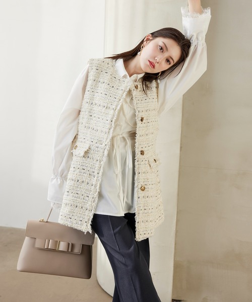 VIS（ビス）の「リボンベルトワンハンドルバッグ/軽量・2WAY（ハンドバッグ・レディース・ベージュ/ブラック/オフホワイト・FREE）」の5枚目の写真