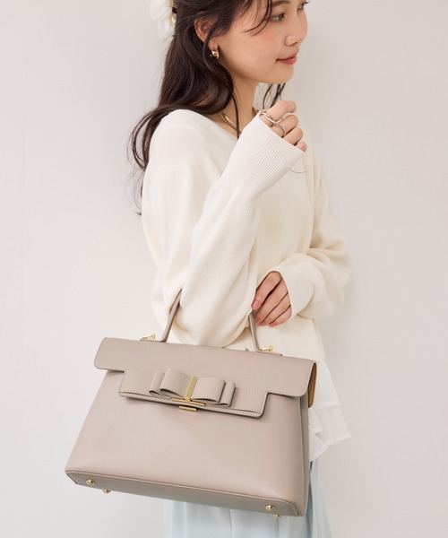 VIS（ビス）の「リボンベルトワンハンドルバッグ/軽量・2WAY（ハンドバッグ・レディース・ベージュ/ブラック/オフホワイト・FREE）」の19枚目の写真