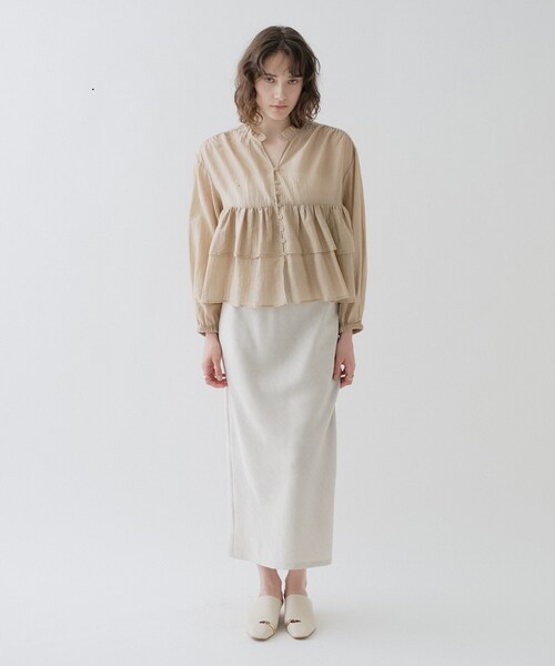 最終 お値下げ❤︎⃜CLOTH &amp; CROSS  フリルブラウス、ホワイト クチュールバイロジータ ブラウス シャツ クロスネックフリルブラウス