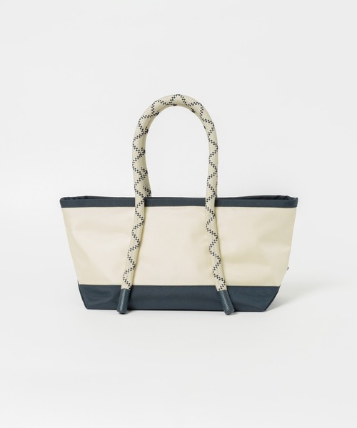 NOMADIS(ノマディス)の「【NOMADIS】CITY TREK(トートバッグ・レディース・ネイビー/ブラック・フリー)」の7枚目の写真