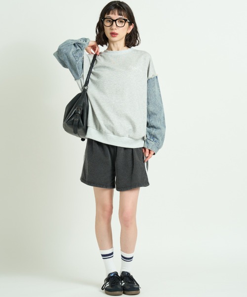 A.D.C.L.(エーディーシーエル)の「カットデニム サイドライン トラックショートパンツ(その他パンツ・レディース・ブラック/サックスブルー・M/L)」の12枚目の写真