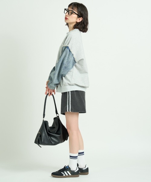 A.D.C.L.(エーディーシーエル)の「カットデニム サイドライン トラックショートパンツ(その他パンツ・レディース・ブラック/サックスブルー・M/L)」の14枚目の写真