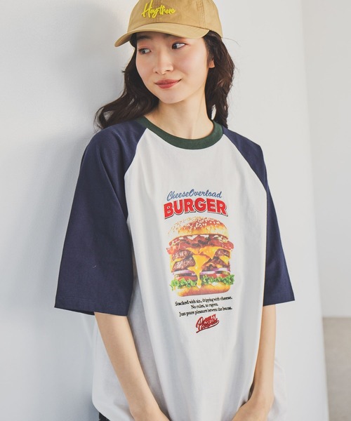 niko and...(ニコアンド)の「ハイカロリーラグランTシャツ(Tシャツ/カットソー・レディース・ブルー/ネイビー/パープル/グリーン・MEDIUM/LARGE)」の11枚目の写真
