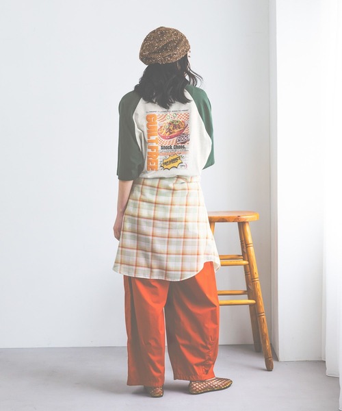 niko and...(ニコアンド)の「ハイカロリーラグランTシャツ(Tシャツ/カットソー・レディース・ブルー/ネイビー/パープル/グリーン/スカイブルー/セージグリーン・MEDIUM/LARGE)」の11枚目の写真