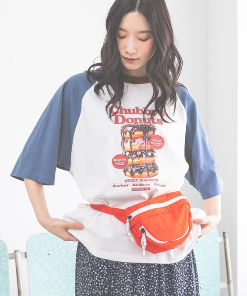 niko and...(ニコアンド)の「ハイカロリーラグランTシャツ(Tシャツ/カットソー・レディース・ブルー/ネイビー/パープル/グリーン/スカイブルー/セージグリーン・MEDIUM/LARGE)」の17枚目の写真