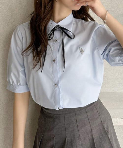U.S. POLO ASSN.(ユーエスポロアッスン)の「【Ada.別注 U.S. POLO ASSN】リボン タイ 付き 半袖 ブラウス(シャツ/ブラウス・レディース・サックスブルー/ネイビー/ホワイト・FREE)」の6枚目の写真