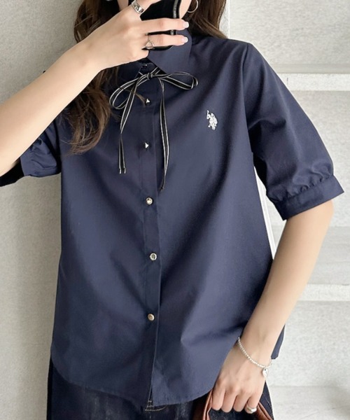 U.S. POLO ASSN.(ユーエスポロアッスン)の「【Ada.別注 U.S. POLO ASSN】リボン タイ 付き 半袖 ブラウス(シャツ/ブラウス・レディース・サックスブルー/ネイビー/ホワイト・FREE)」の15枚目の写真