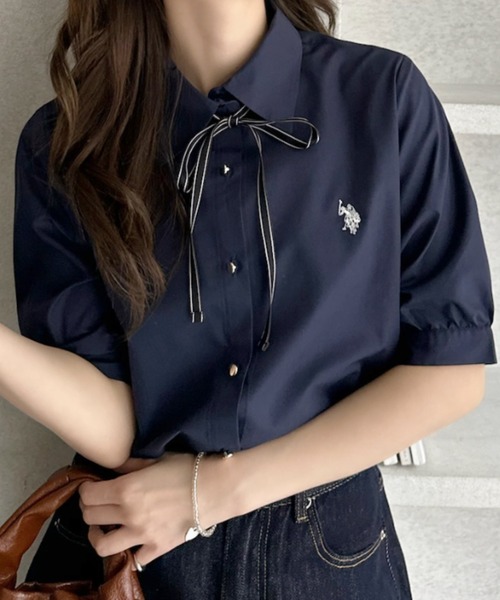 U.S. POLO ASSN.(ユーエスポロアッスン)の「【Ada.別注 U.S. POLO ASSN】リボン タイ 付き 半袖 ブラウス(シャツ/ブラウス・レディース・サックスブルー/ネイビー/ホワイト・FREE)」の18枚目の写真