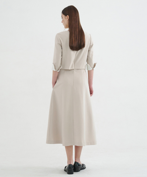 MICANE(ミケーネ)の「バレイツーインワンドレス(ワンピース・レディース・ベージュ/ブラック・SMALL/MEDIUM/LARGE/X-LARGE/XX-LARGE)」の6枚目の写真