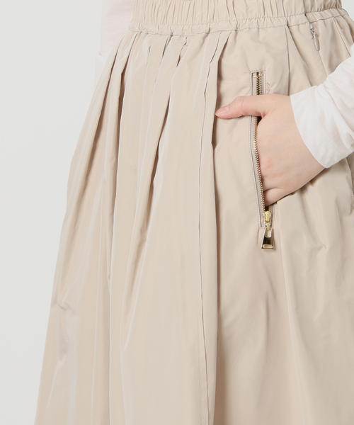 La TOTALITE（ラトータリテ）の「【洗える】タフタジップポケットスカート（スカート・レディース・ネイビー/ベージュ/バーガンディー・38/36）」の18枚目の写真