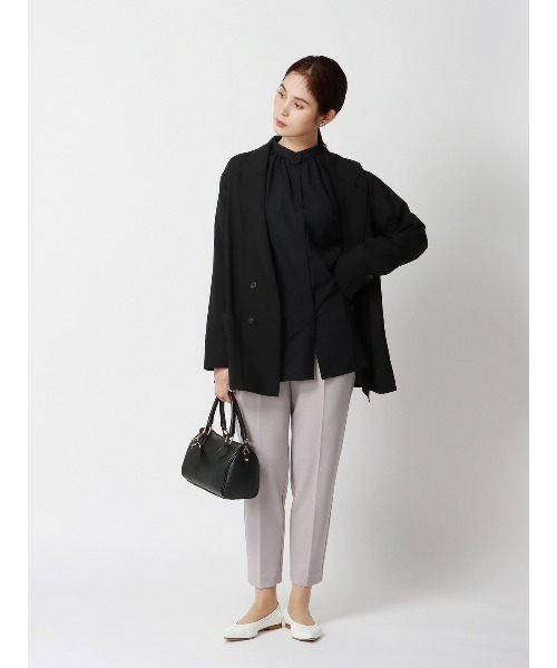 SUIT SQUARE（スーツスクエア）の「【2点セット】ジャケット＆パンツセットアップ ハンドウォッシュ ハイストレッチジョーゼット 無地（スーツセット・レディース・グレー/グレイッシュベージュ/ネイビー・42(13号)/40(11号)/38(9号)/36(7号)）」の12枚目の写真