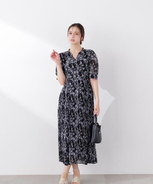 PROPORTION BODY DRESSING（プロポーションボディドレッシング）の「花柄プリーツワンピース / 1216140311（ワンピース・レディース・ブラック/ホワイト系その他・MEDIUM/P/S）」の21枚目の写真
