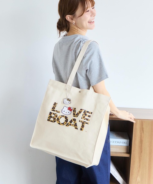 LOVE BOAT(ラブ・ボート)の「【HELLO KITTY/ハローキティ】×【LOVE BOAT/ラブボート】チャーム付き キャンバストート(トートバッグ・レディース・アイボリー・FREE)」の2枚目の写真