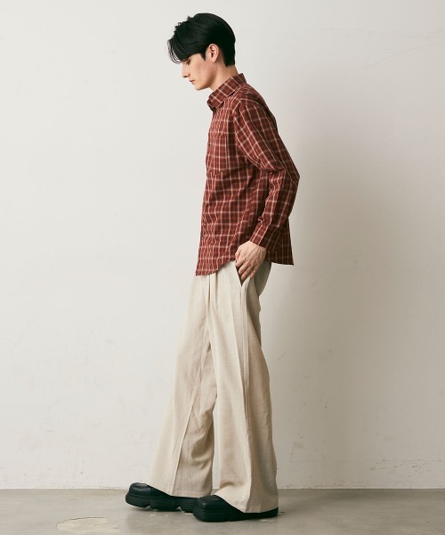 Shoowtime(ショウタイム)の「Cropped Check Shirt / クロップド丈チェックシャツ(シャツ/ブラウス・メンズ・レッド系/ベージュ系/ネイビー・MEDIUM/LARGE/X-LARGE)」の22枚目の写真