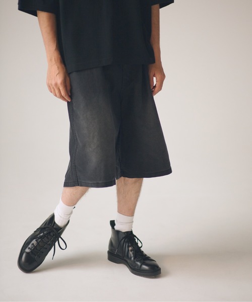 ADAM PATEK(アダムパテック)の「ADAMPATEK/blasted light moleskin wide shorts/ライトモールスキンショートパンツ(その他パンツ・メンズ・ブラック/ブルー・2/1)」の6枚目の写真